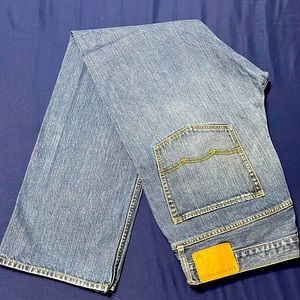 American Eagle Blue Jeans